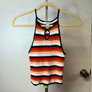 Beautiful color combo, key hole, kitted tank top, Forever 21